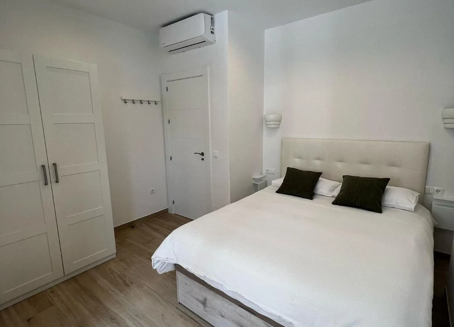 Apartamento Terra Benajarafe 0*,